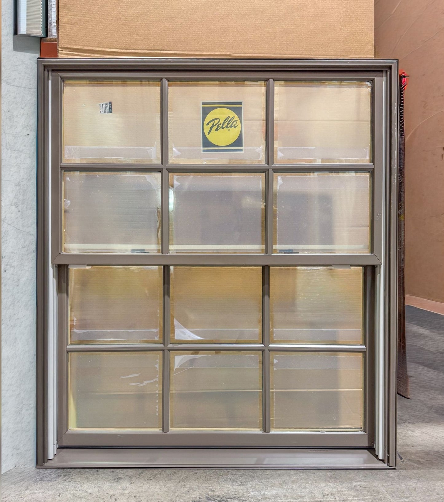 Pella® Lifestyle Double Hung Window 40.75 x 46.25 - Clark Listings