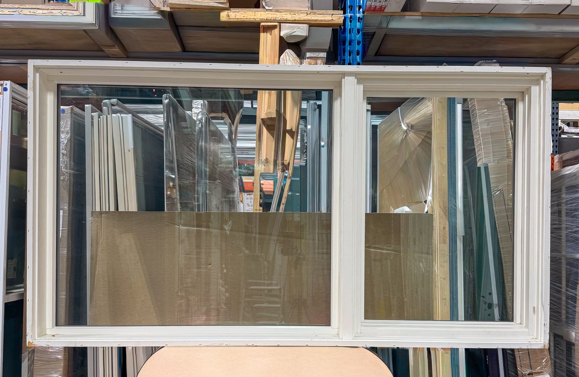 Pella® Lifestyle Casement Window 59 x 32 - Clark Listings