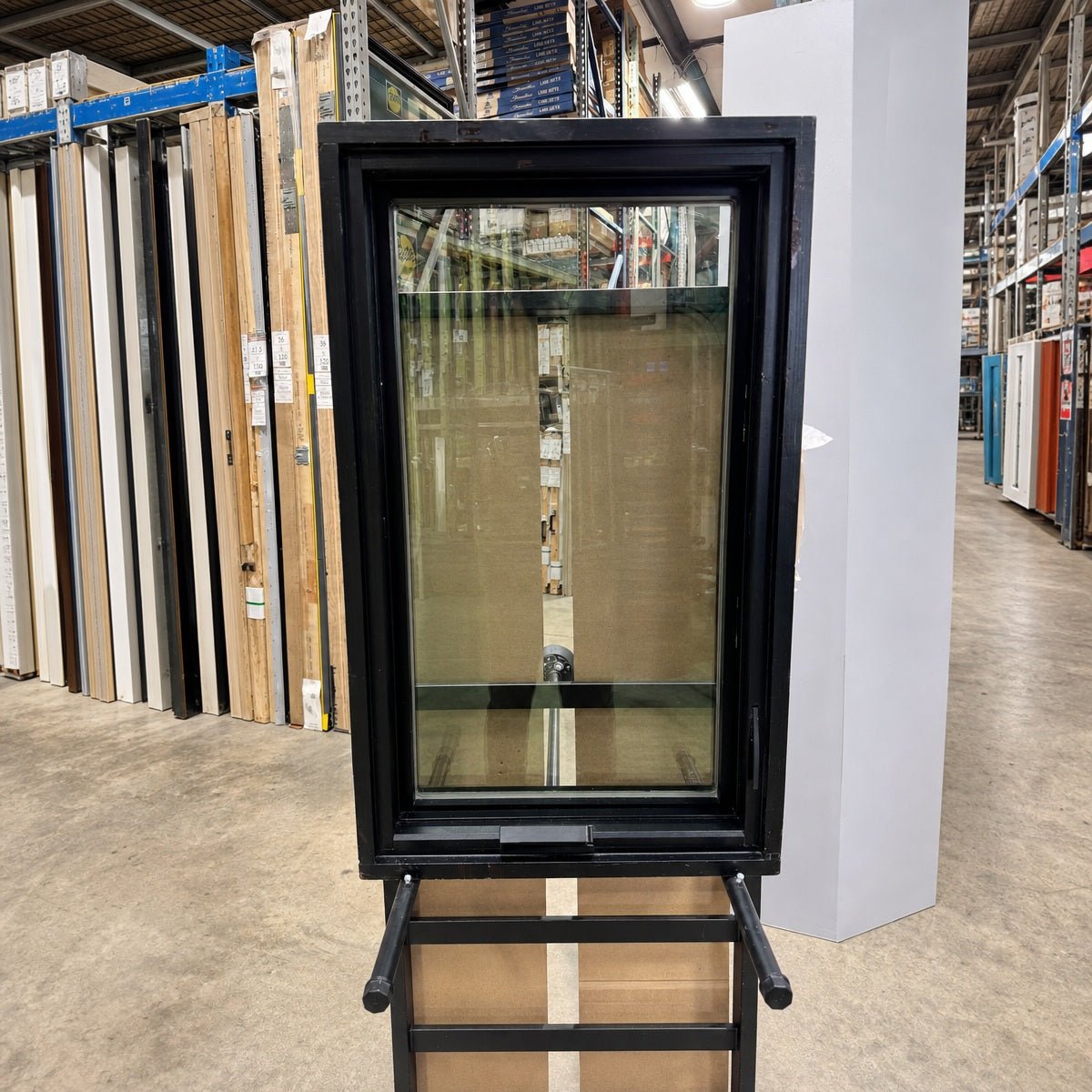 Pella® Reserve Casement Window 21 x 35 - Clark Deals LLC