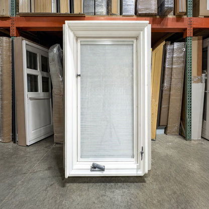 Pella® Lifestyle Casement w/ Blinds Window 25 x 47 - Clark Deals LLC