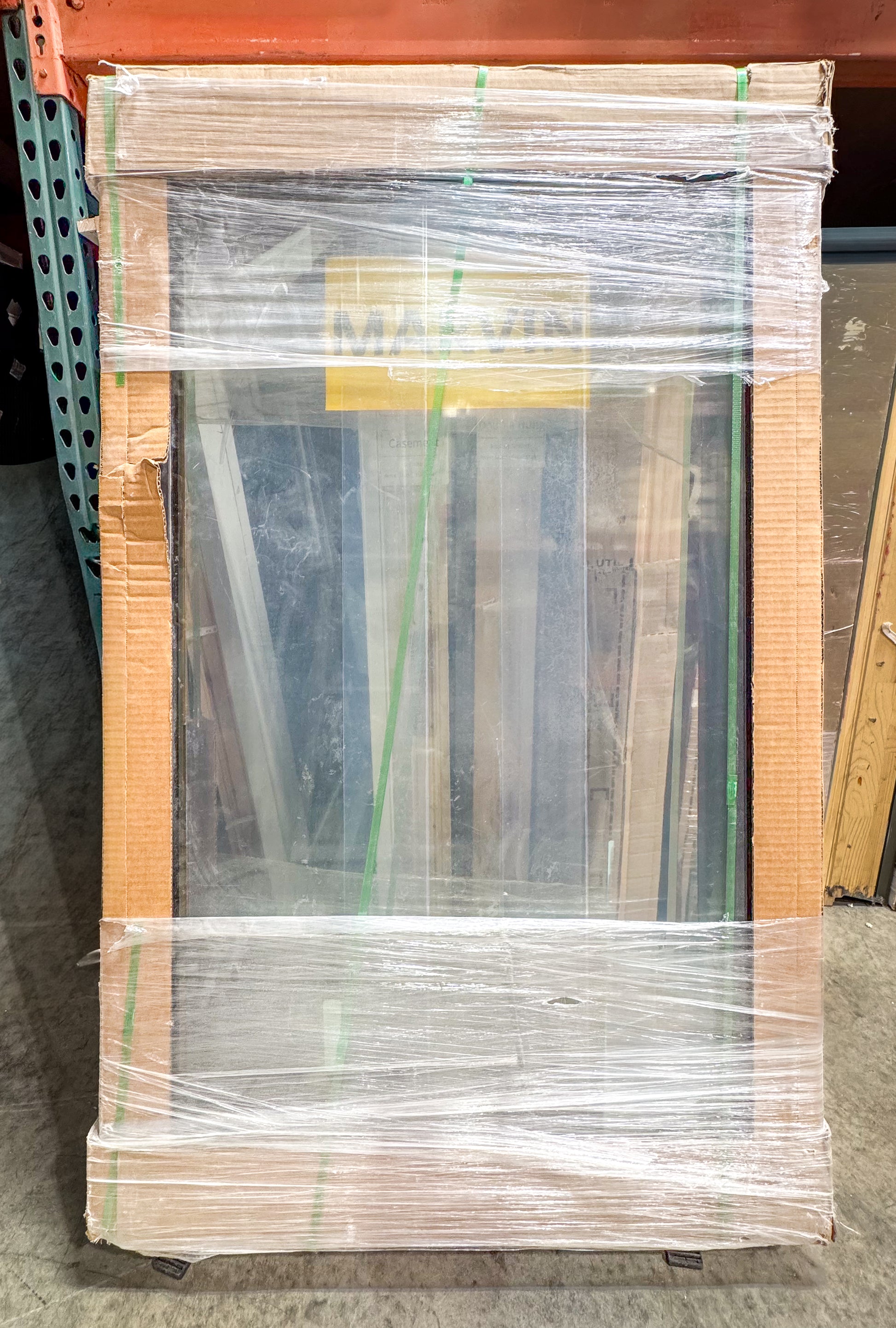 Pella® Lifestyle Casement Window 25 x 47 - Clark Listings