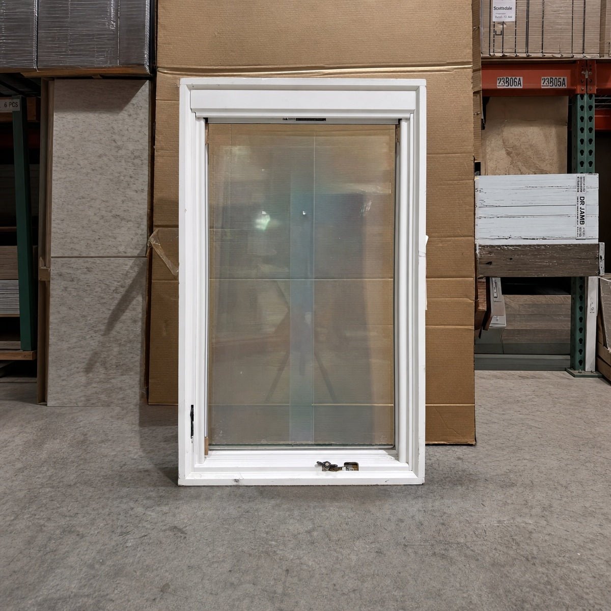 Pella® Lifestyle Casement w/ Rolscreen Retractable Screen Window 27.5 x 45 - Clark Deals LLC