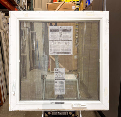 Pella® 250 Series Casement Window 23.5 x 35.5 - Clark Listings