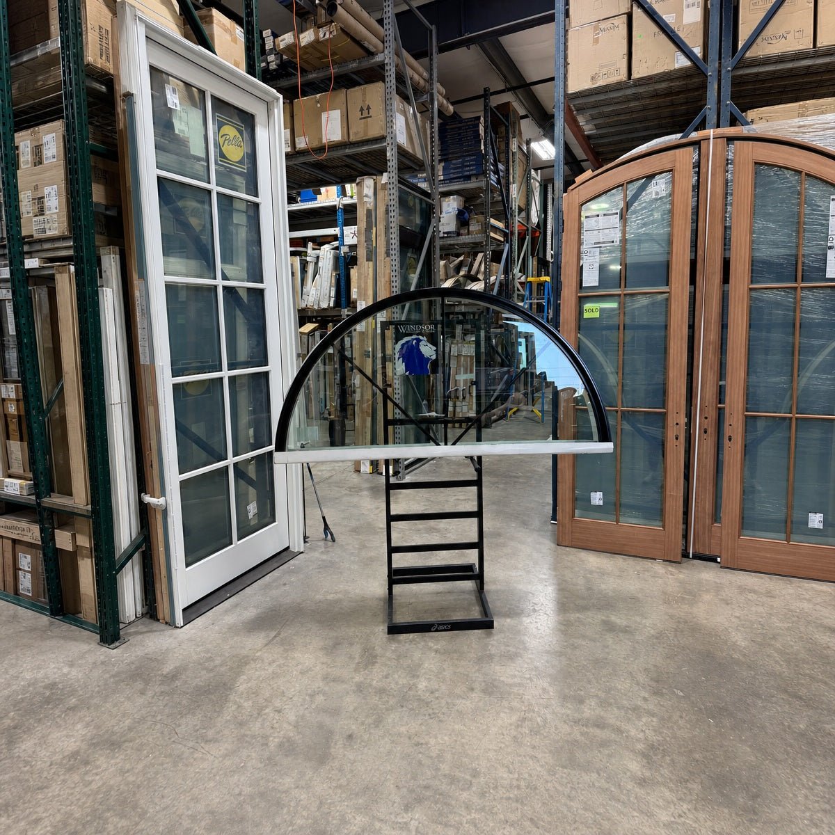 Windsor Pinnacle Arched Window 70.5 x 35.25 - Clark Deals LLC