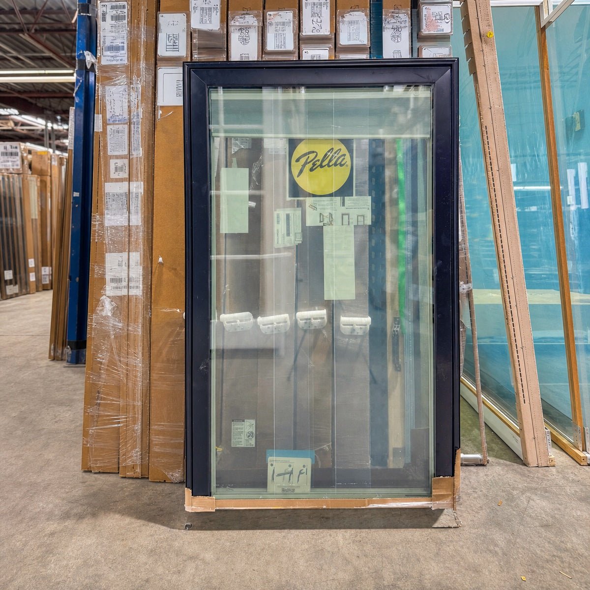 Pella® Lifestyle Casement w/ Blinds Window 34.25 x 58 - Clark Deals LLC