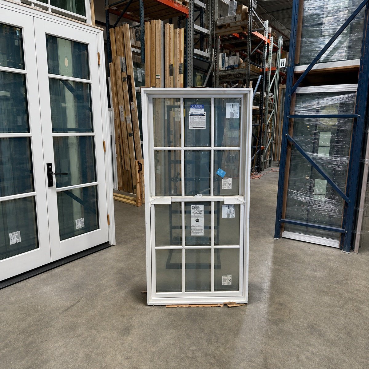 Pella® Lifestyle Double Hung Window 31.5 x 65.5 - Clark Deals LLC